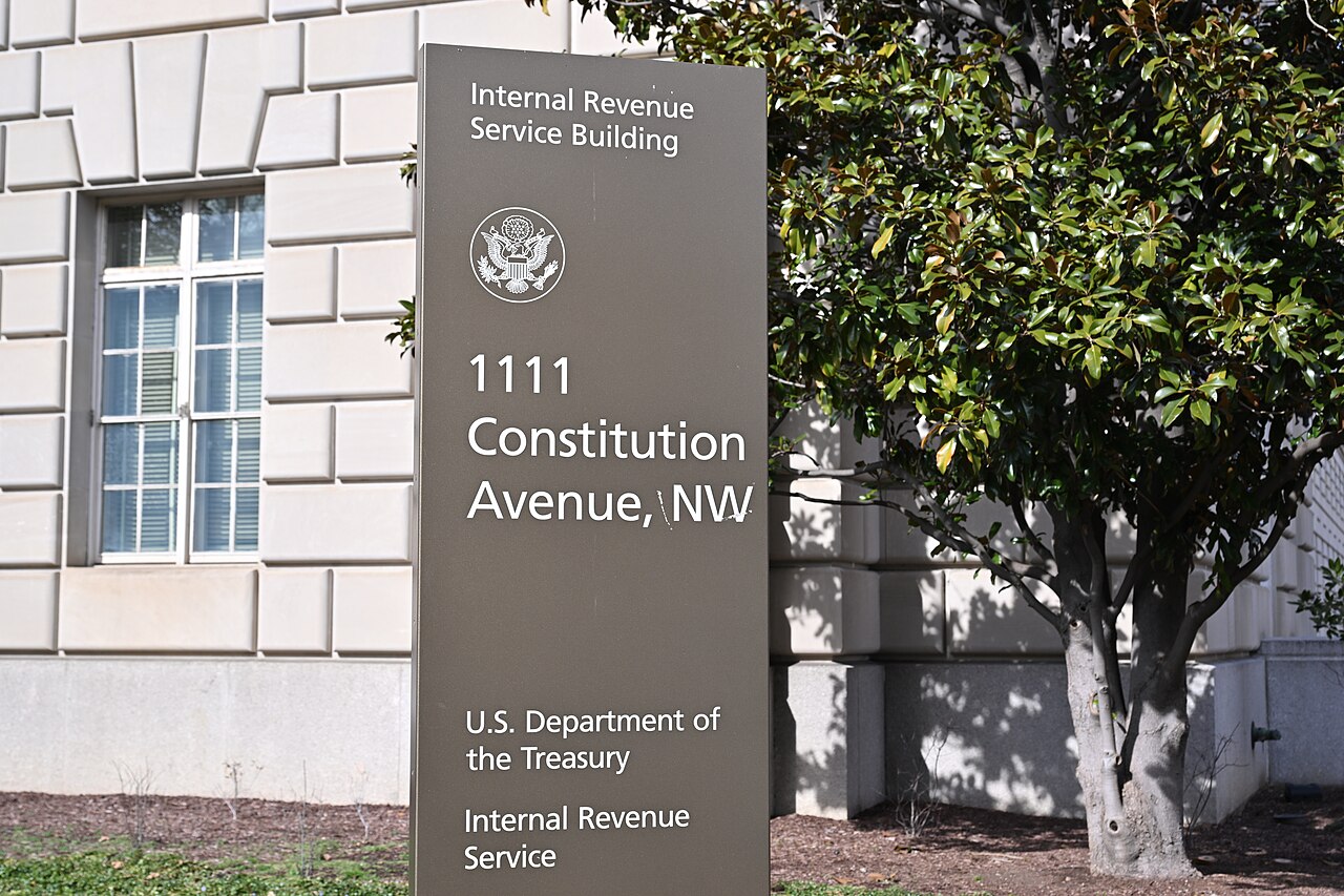 Tax Liens vs Levies: The Warning Letters That Come First